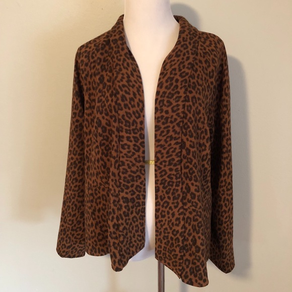 HP✨Leopard Suede Cardigan - Picture 4 of 5